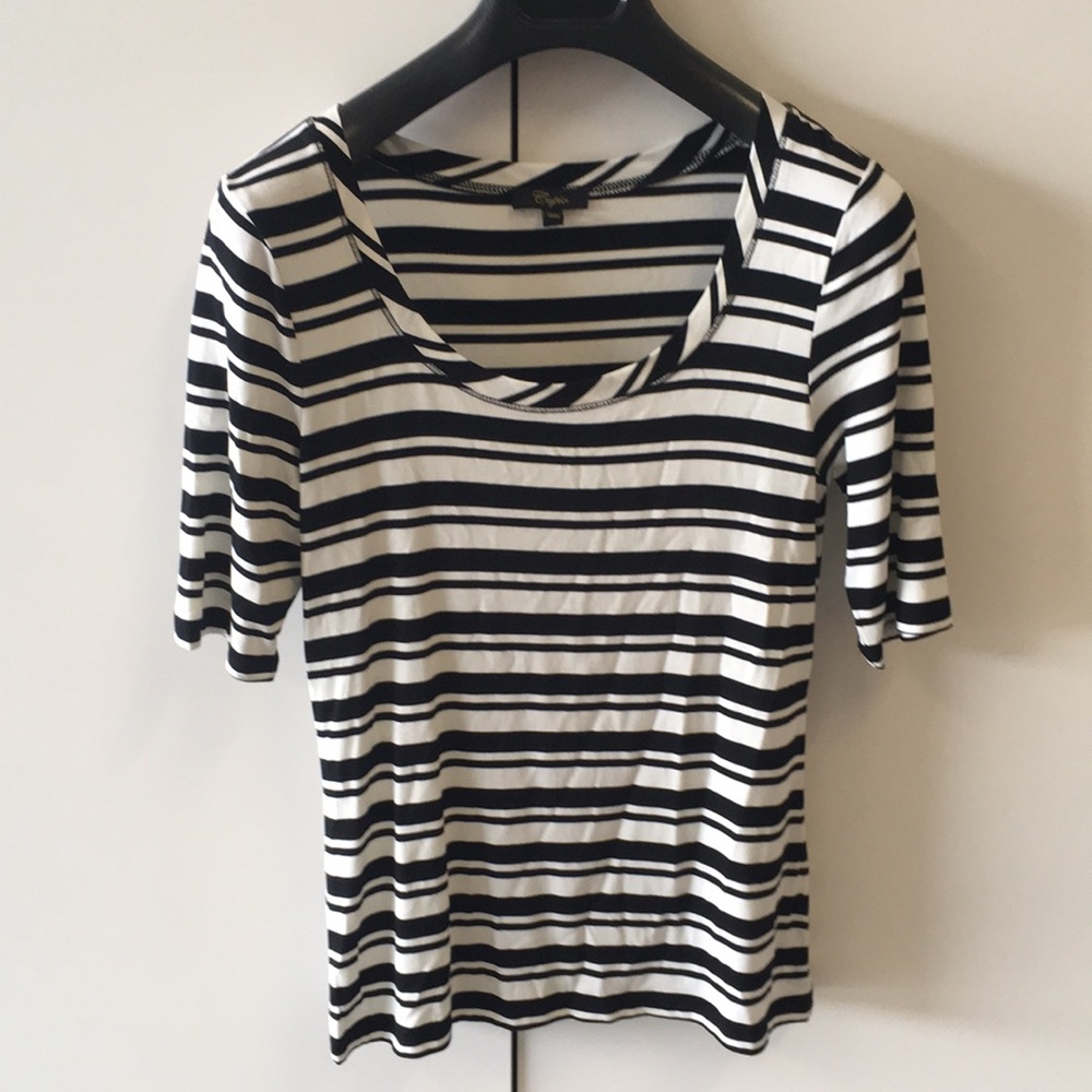 NEW Nordstrom 1/2 Sleeve Scoop Neck Tee, Medium